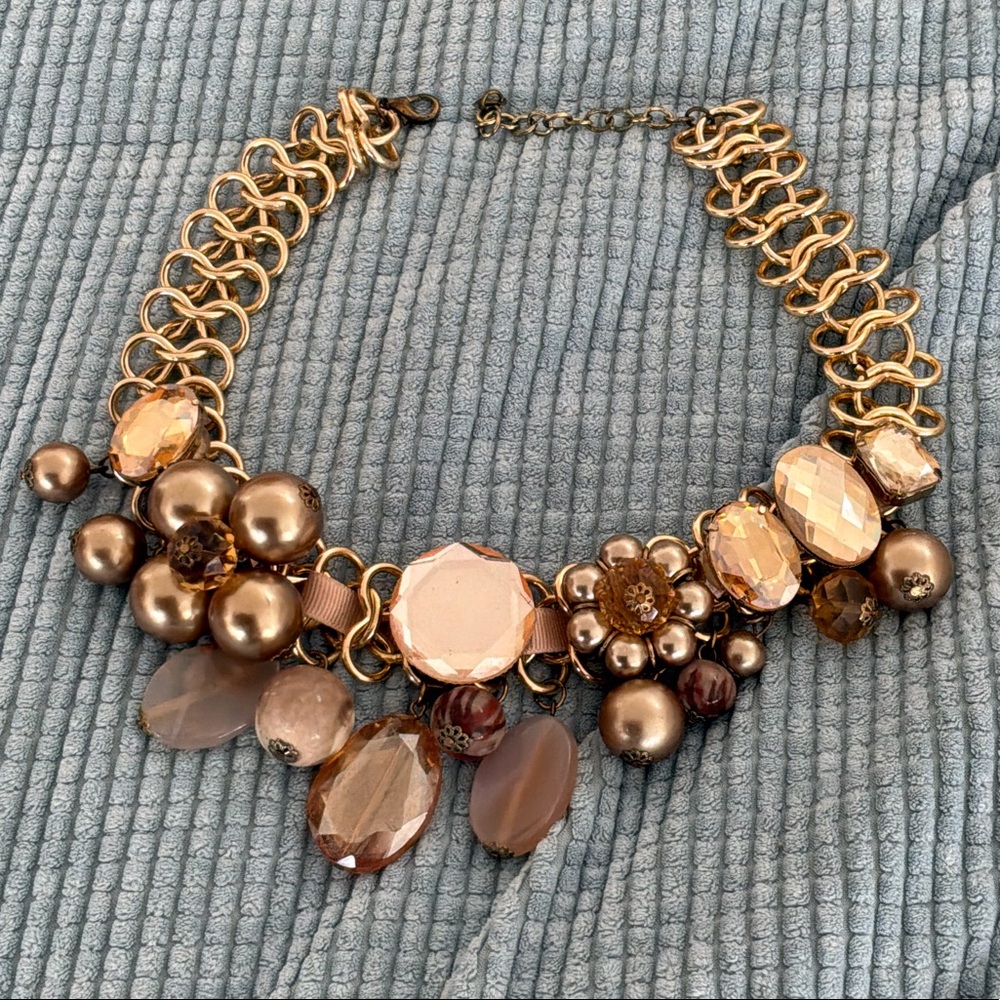 Elegant Gold and Brown Statement Necklace